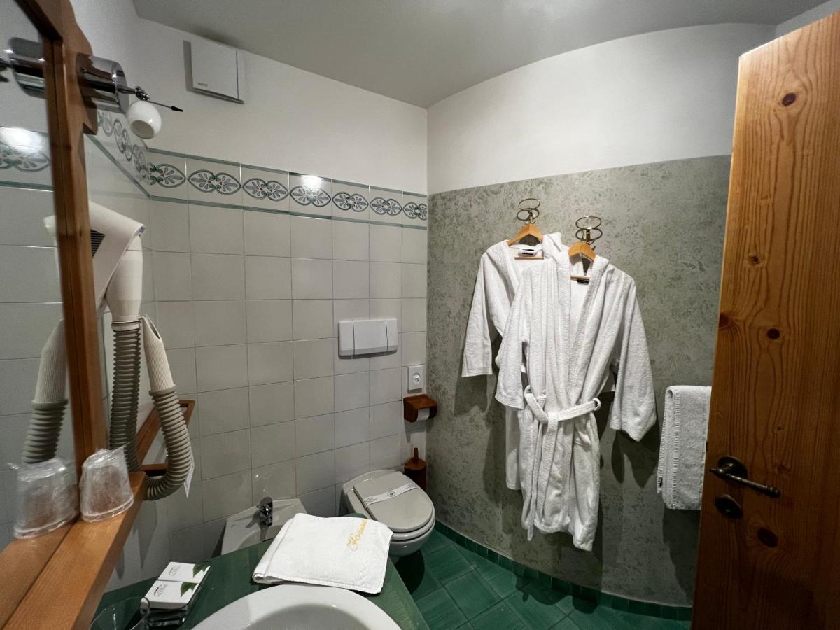 Kaiserkrone Charming Retreat Dimaro Kültér fotó